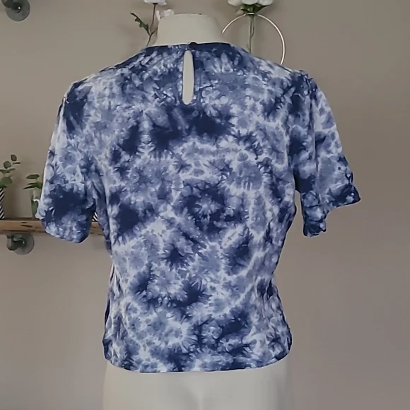 Blue Tie Dye top - Picture 5 of 6